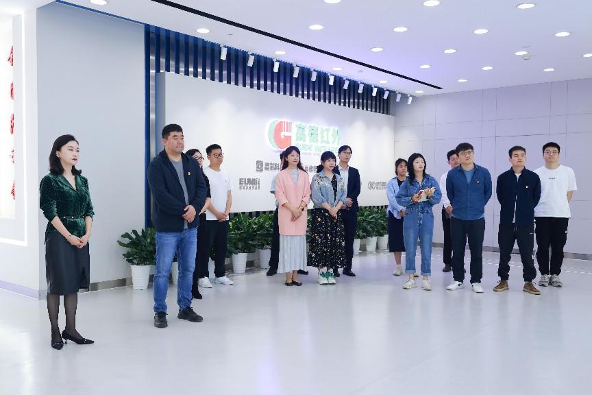 中央广播电视总台湖北总站第二支部与qy球友会体育开展联建活动
